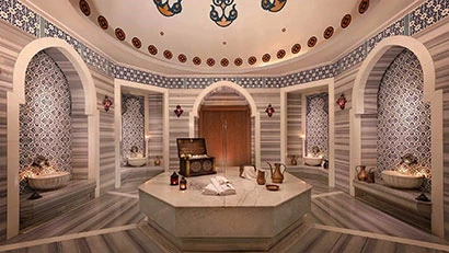 Baños turcos tradicionales en Estambul en un ambiente exclusivo y lujoso