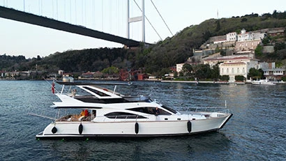 Istanbul Private Boat: Un Viaje de Lujo en la Serenidad del Mar