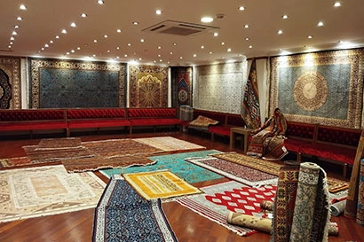 Hand-Woven Rug and Hand-Woven Carpet Exclusive, Luxury, Hand-Woven Rug Stores Preferred by Celebrities and Hand-Woven Rug Boutiques in Istanbul