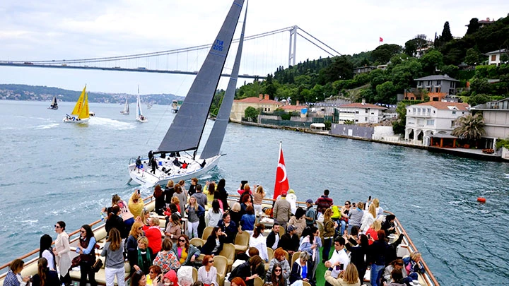 Tour en Barco por Estambul: